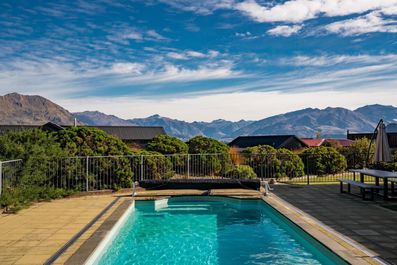 Alpine Retreat - 3 Bedroom Wanaka Esterno foto