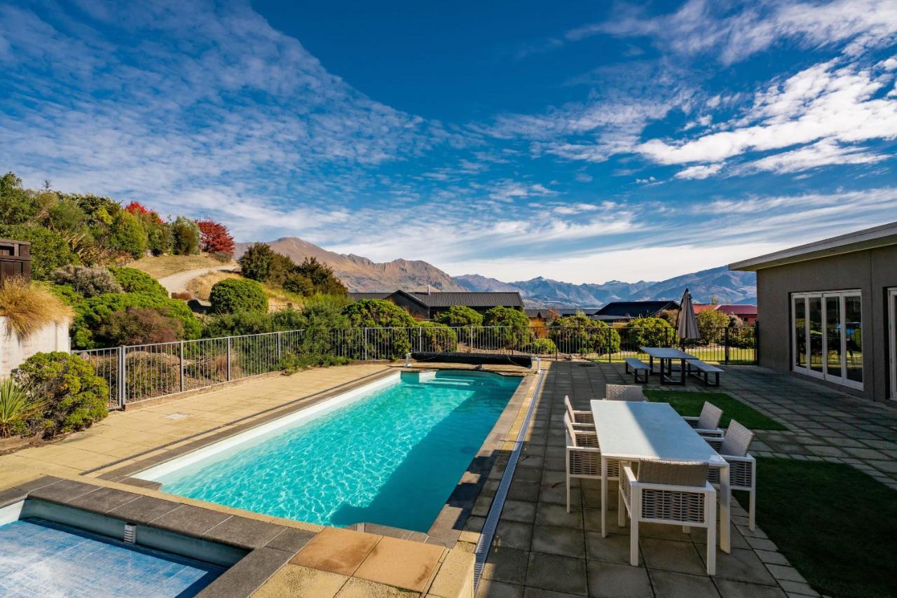Alpine Retreat - 3 Bedroom Wanaka Esterno foto